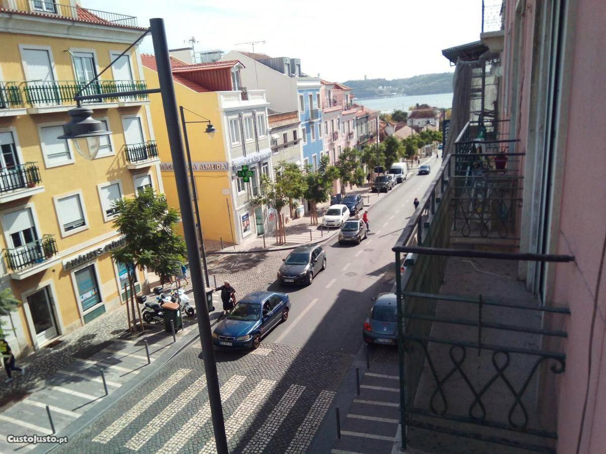 Retreat View Tagu River Lisboa 外观 照片