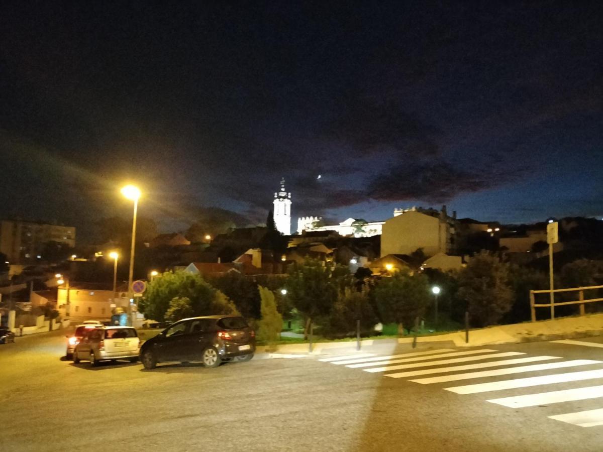 Retreat View Tagu River Lisboa 外观 照片